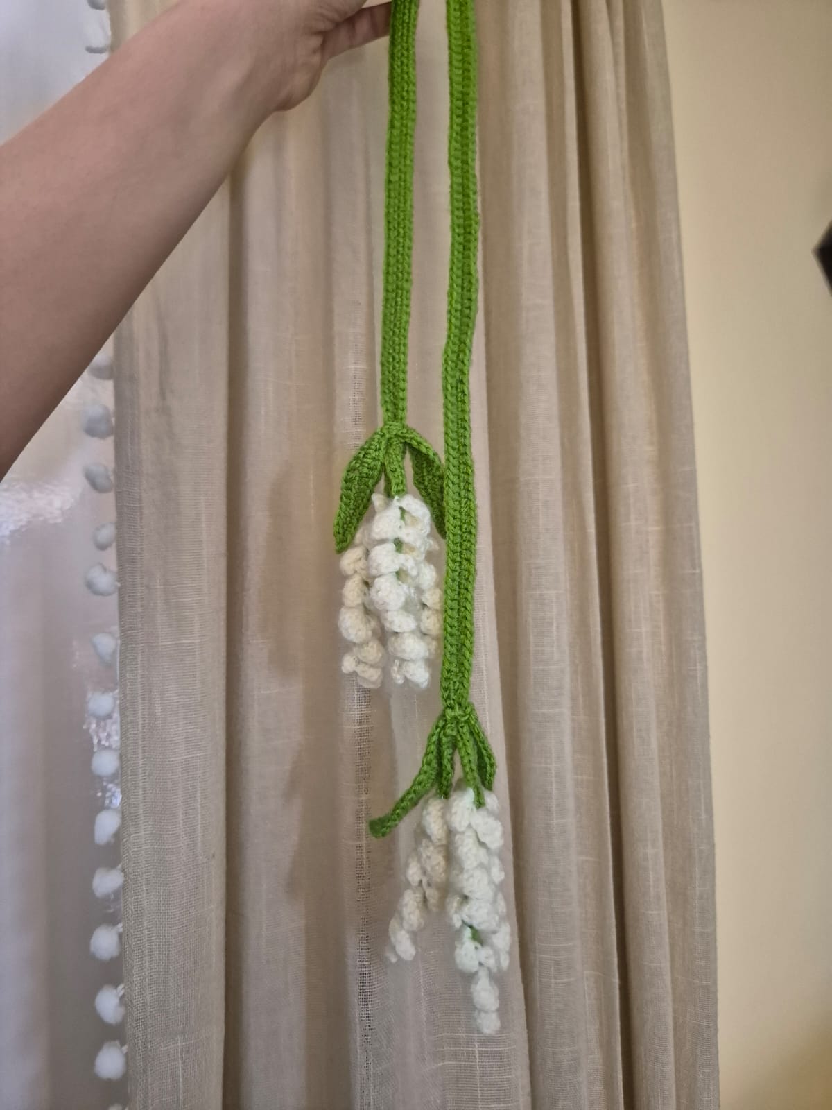 CURTAIN TIES