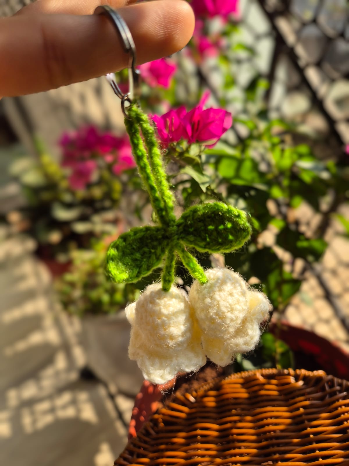 Tulip crochet keychain