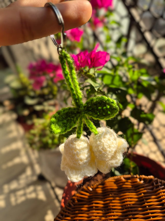 Tulip crochet keychain